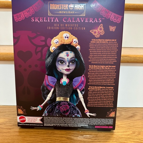 NWT MONSTER HIGH HOWLIDAY SKELETA CALAVERAS DIA DE MUERTOS - Picture 3 of 4
